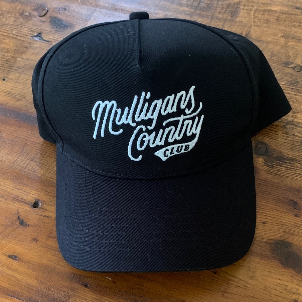 Mulligan Country Club Black SnapBack Golf Hat